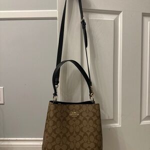 Coach bucket purse